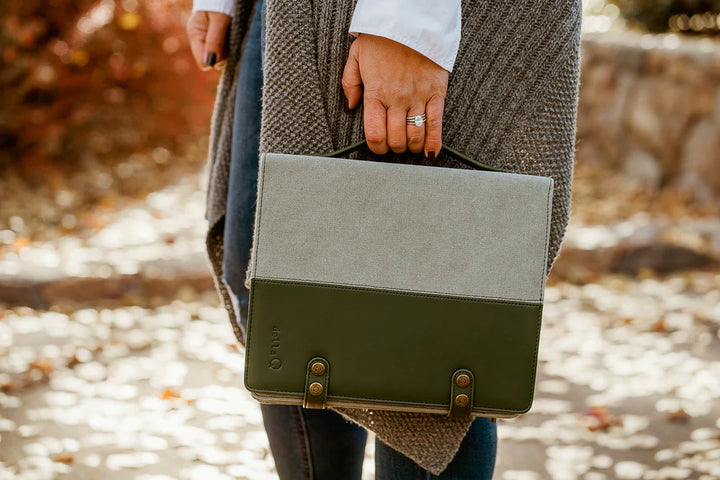 LAST ONE - Della Q Maker's Hook & Needle Notebook