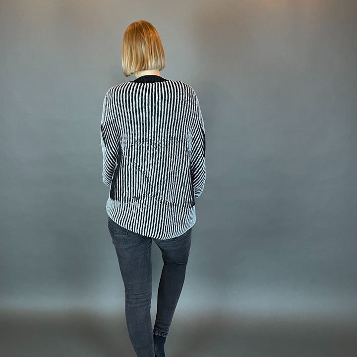 AVAILABLE NOW Lola Illusion Knitted Soul Warmer Loving Cats - 8ply