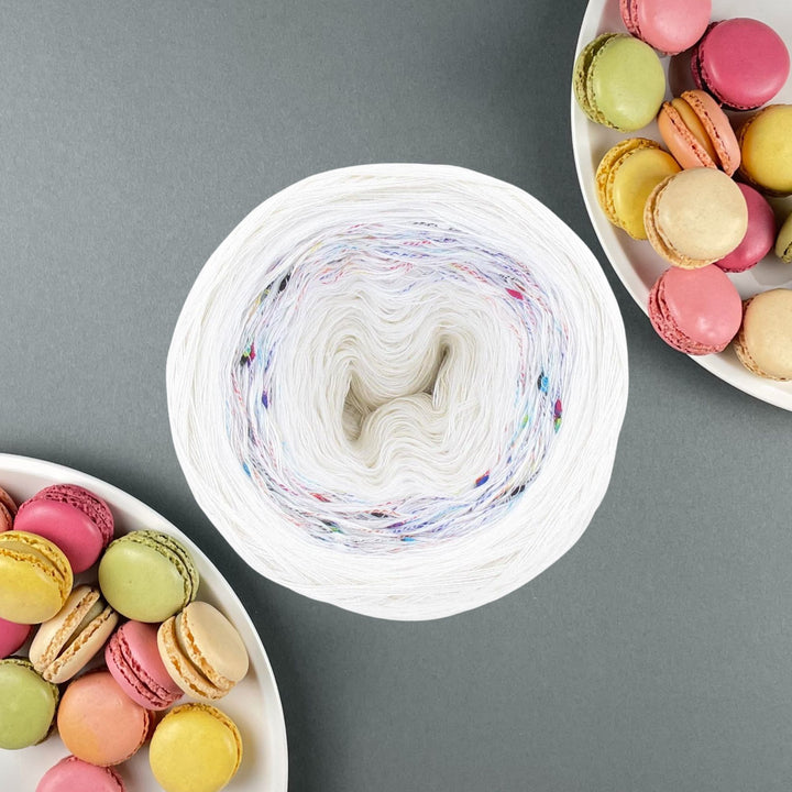 PREORDER Lola Macaron Tweed 251 Snowman