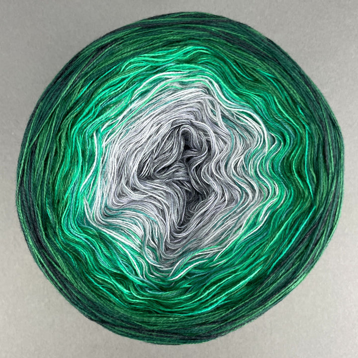 Lola Christmas 2024/25 Christmas Tree - LIMITED EDITION