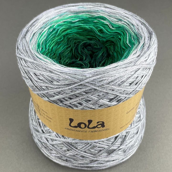 Lola Christmas 2024/25 Christmas Tree - LIMITED EDITION