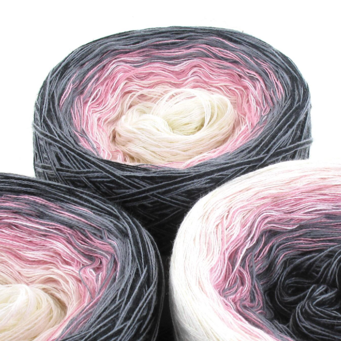 PREORDER Lola Black & White Rosa