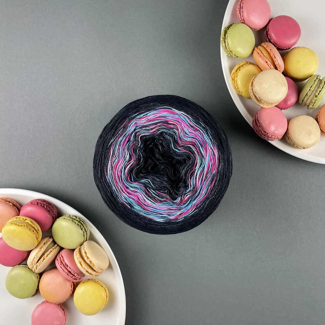 PREORDER Lola Macaron Coffee Confetti mc3