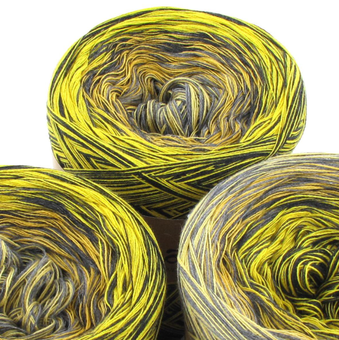 PREORDER Lola Grey Loves Yellow