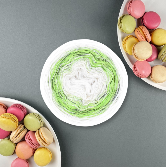 PREORDER Lola Macaron Vanilla Confetti mc6