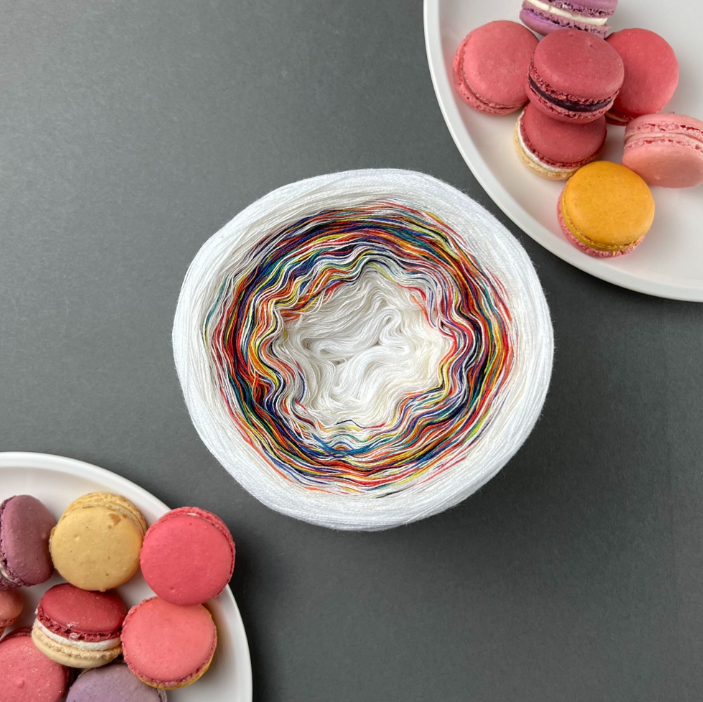 PREORDER Lola Macaron Vanilla Confetti mc1