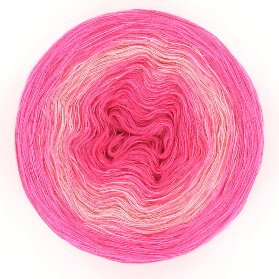 Lola Macarons Raspberry