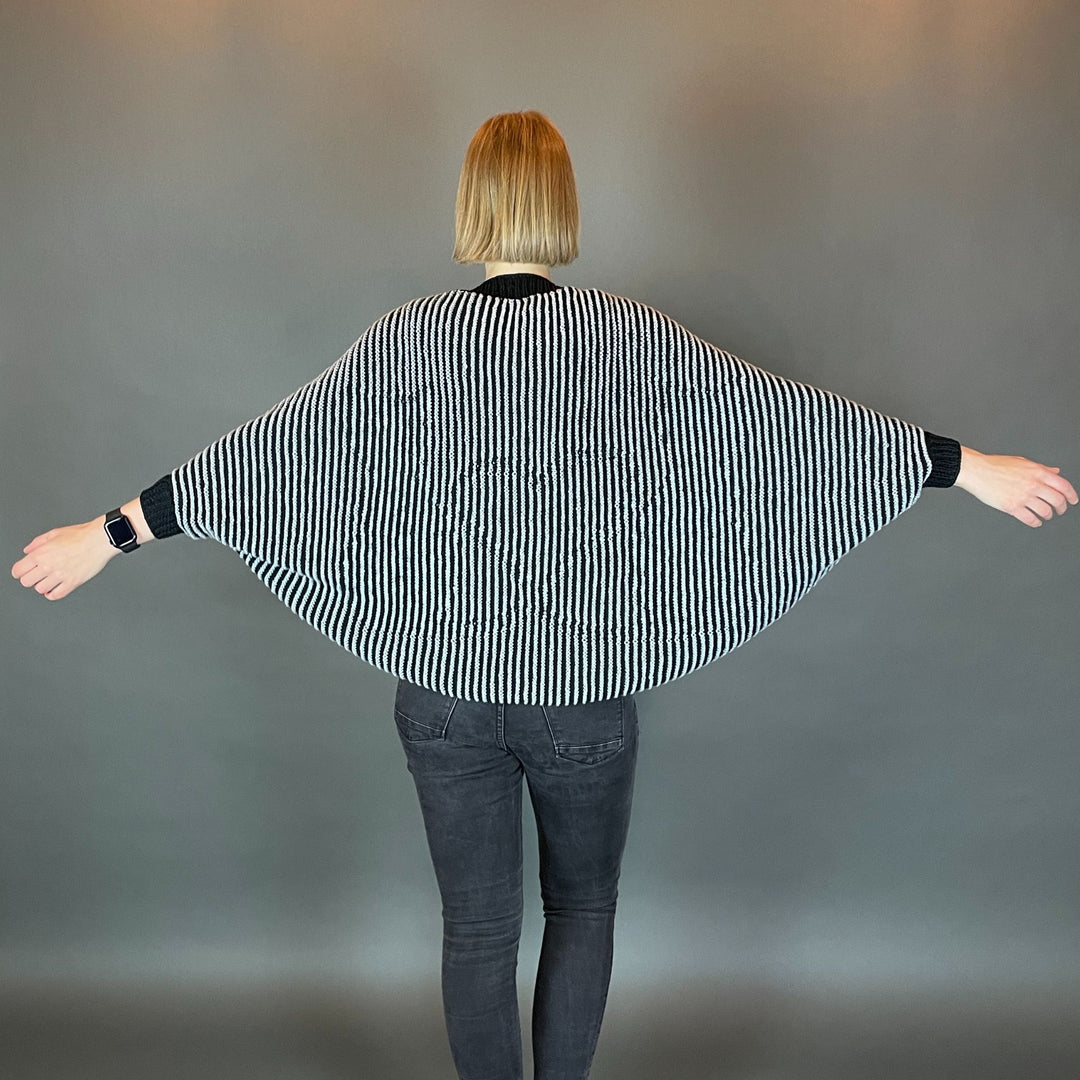 AVAILABLE NOW Lola Illusion Knitted Soul Warmer Loving Cats - 8ply