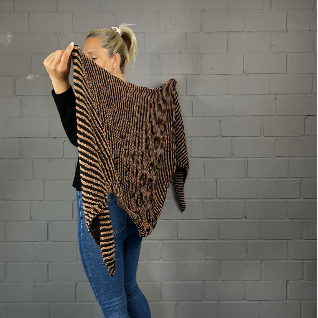 PREORDER Lola Illusion Knitted Shawl - Leo 8ply