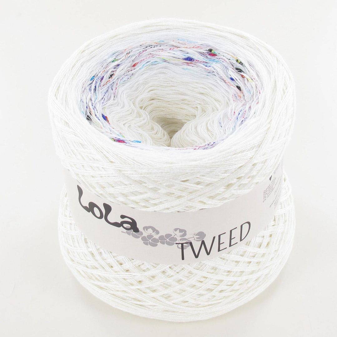 PREORDER Lola Macaron Tweed 251 Snowman