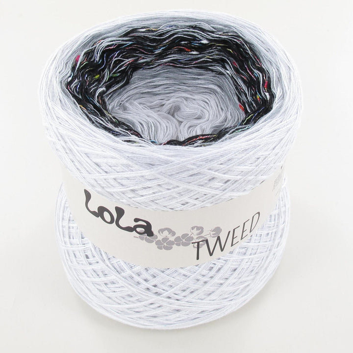 PREORDER Lola Macaron Tweed 270 White & Black