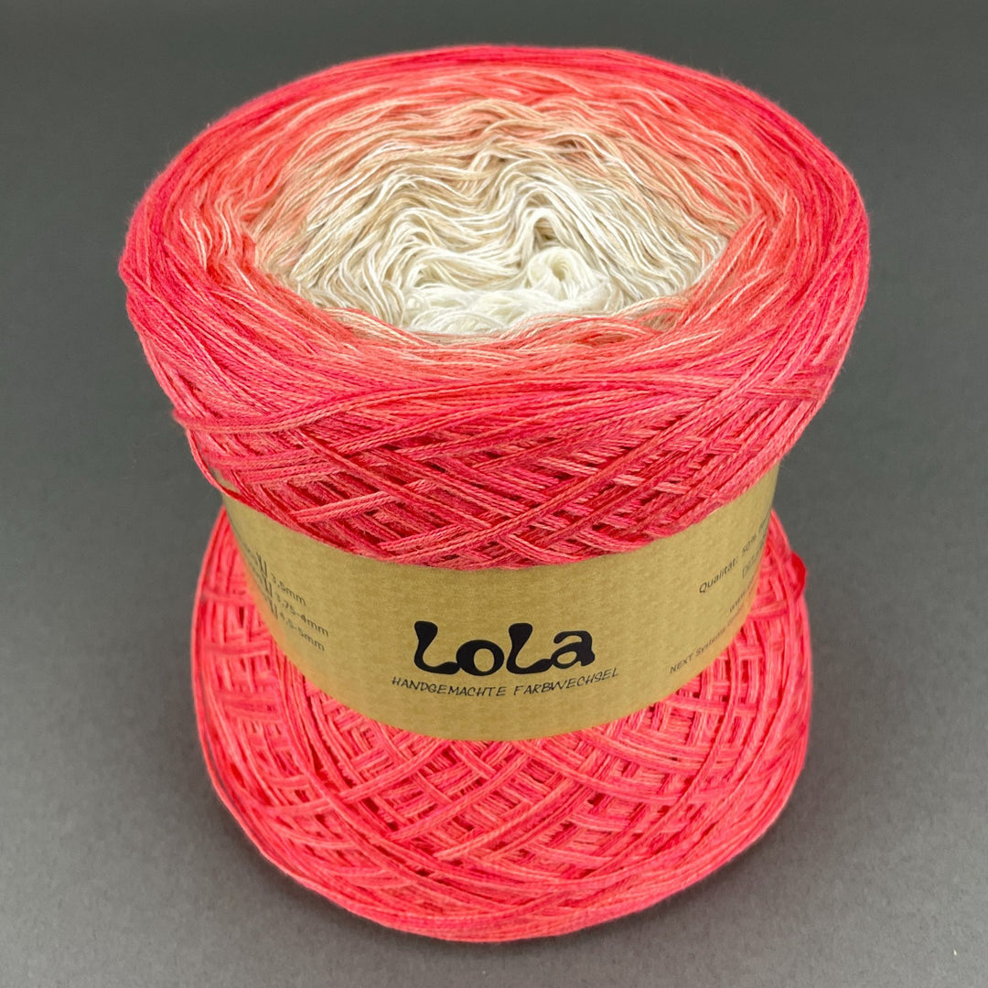 NEW!! PREORDER Lola Classic Bouquet Of Roses