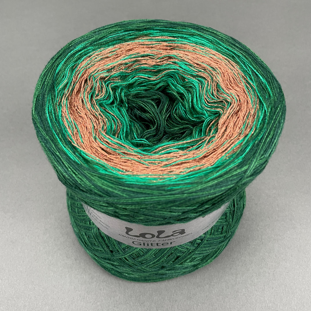 NEW!! Lola Macaron Christmas 2025 - Fir Green