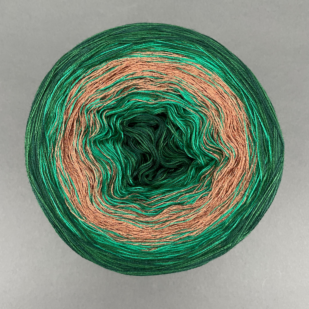 NEW!! Lola Macaron Christmas 2025 - Fir Green