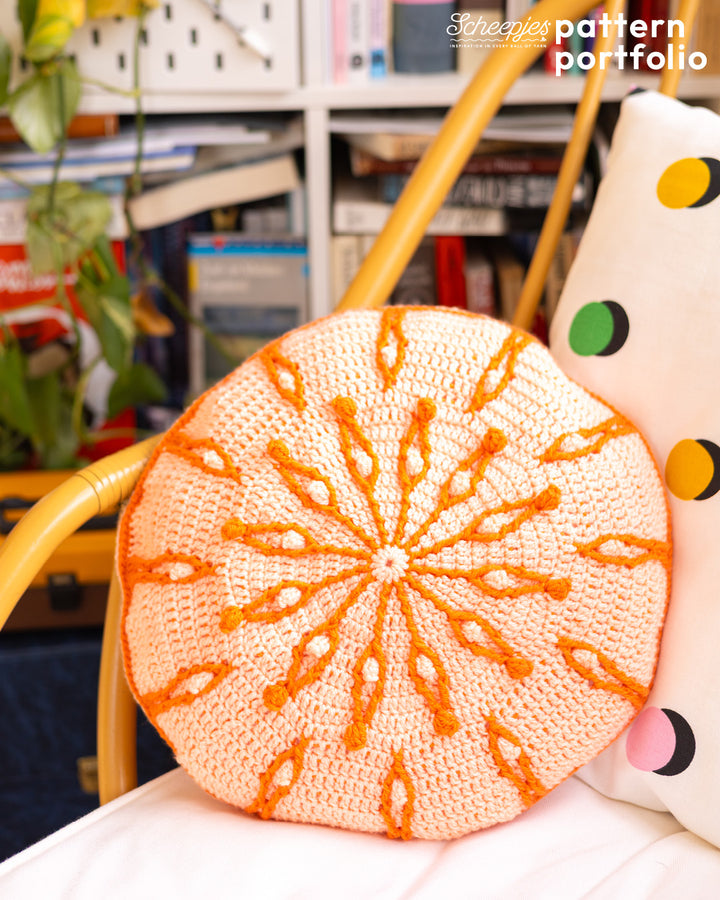 NEW!! Scheepjes Pattern Portfolio no. 3 - Colour Crafter