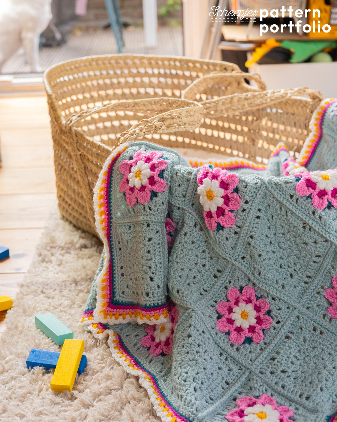 NEW!! Scheepjes Pattern Portfolio no. 3 - Colour Crafter