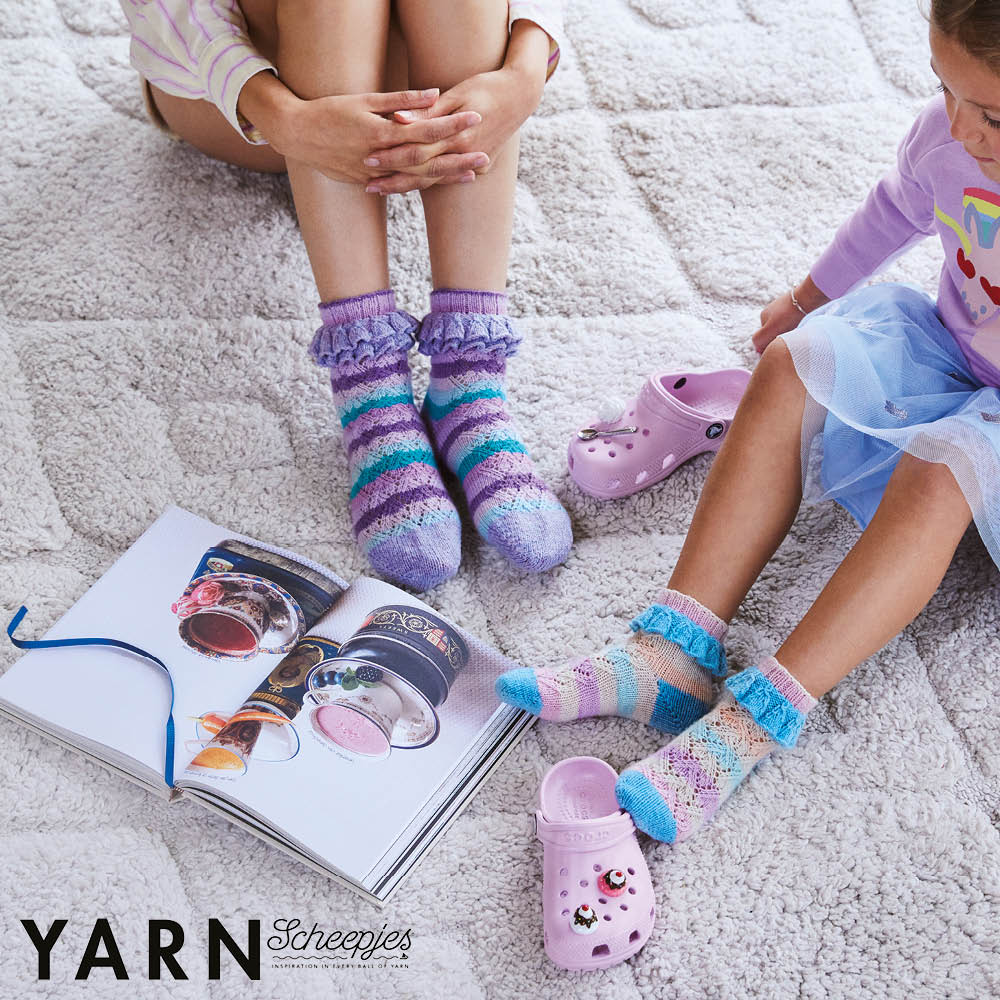 NEW RELEASE!! PREORDER Scheepjes YARN Bookazine no. 17 Pâtisserie