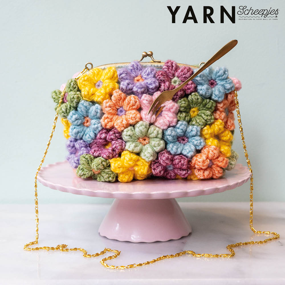 NEW RELEASE!! PREORDER Scheepjes YARN Bookazine no. 17 Pâtisserie