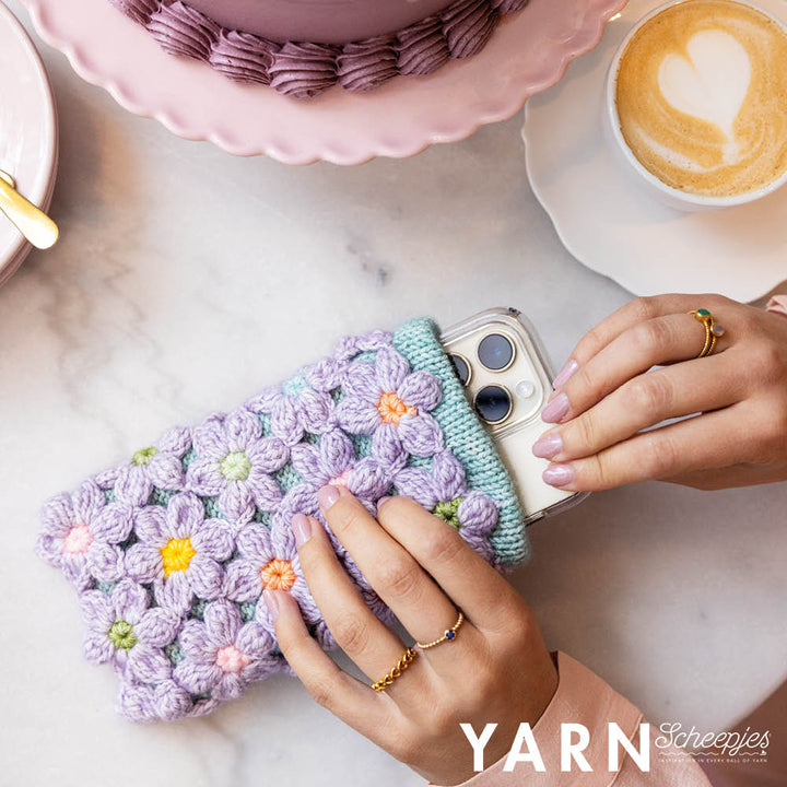 NEW RELEASE!! PREORDER Scheepjes YARN Bookazine no. 17 Pâtisserie