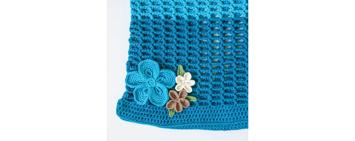 Flower Market Bag Yarn Pack by Kwannie Cheng