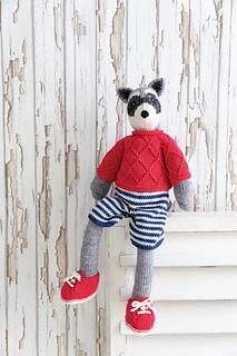 Knitted Animal Friends by Louise Crowther KIT - Stanley The Racoon - Yarn Only