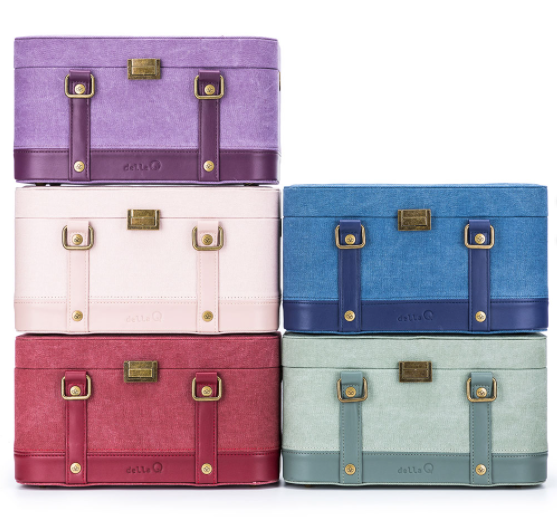 Della Q - Everyday Collection