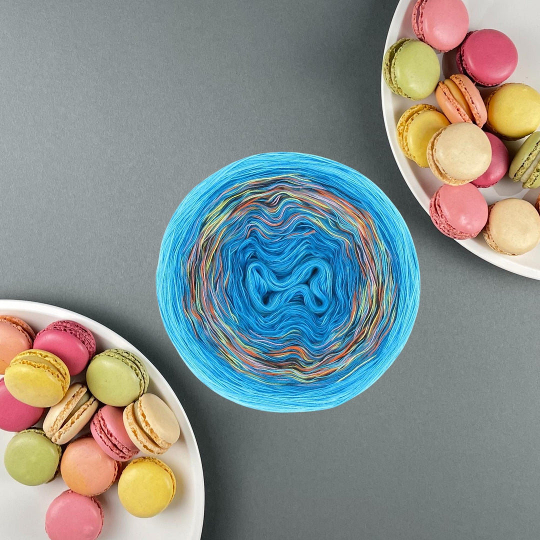 Lola Macarons Turquoise Confetti mc9