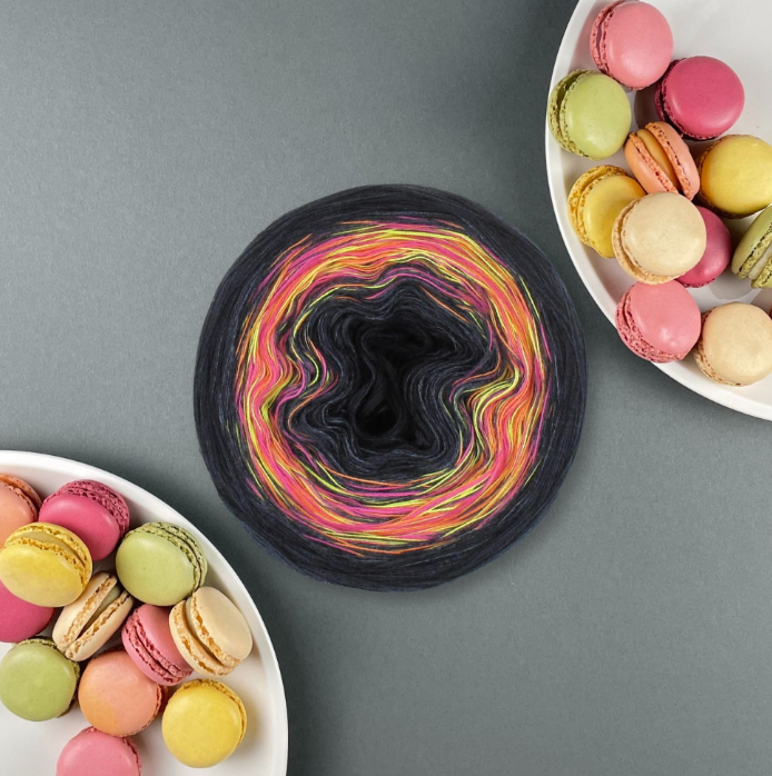 PREORDER Lola Macaron Coffee Confetti mc10